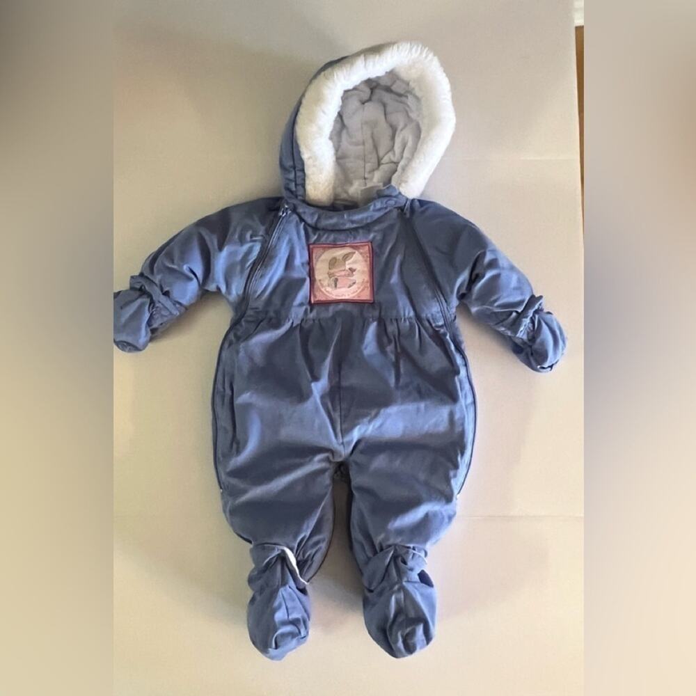 BRIGHT FUTURE BABY GIRL SNOWSUIT SIZE 0-9MO MINT